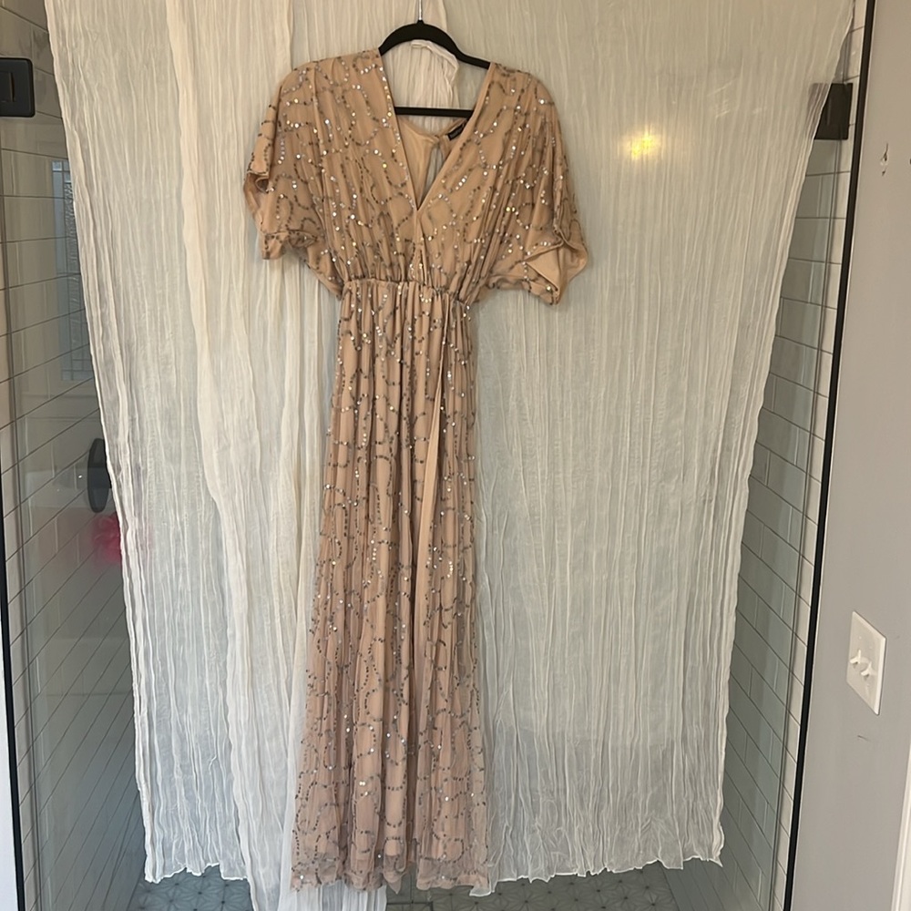 Maxi BooHoo embellished dress | size US 4